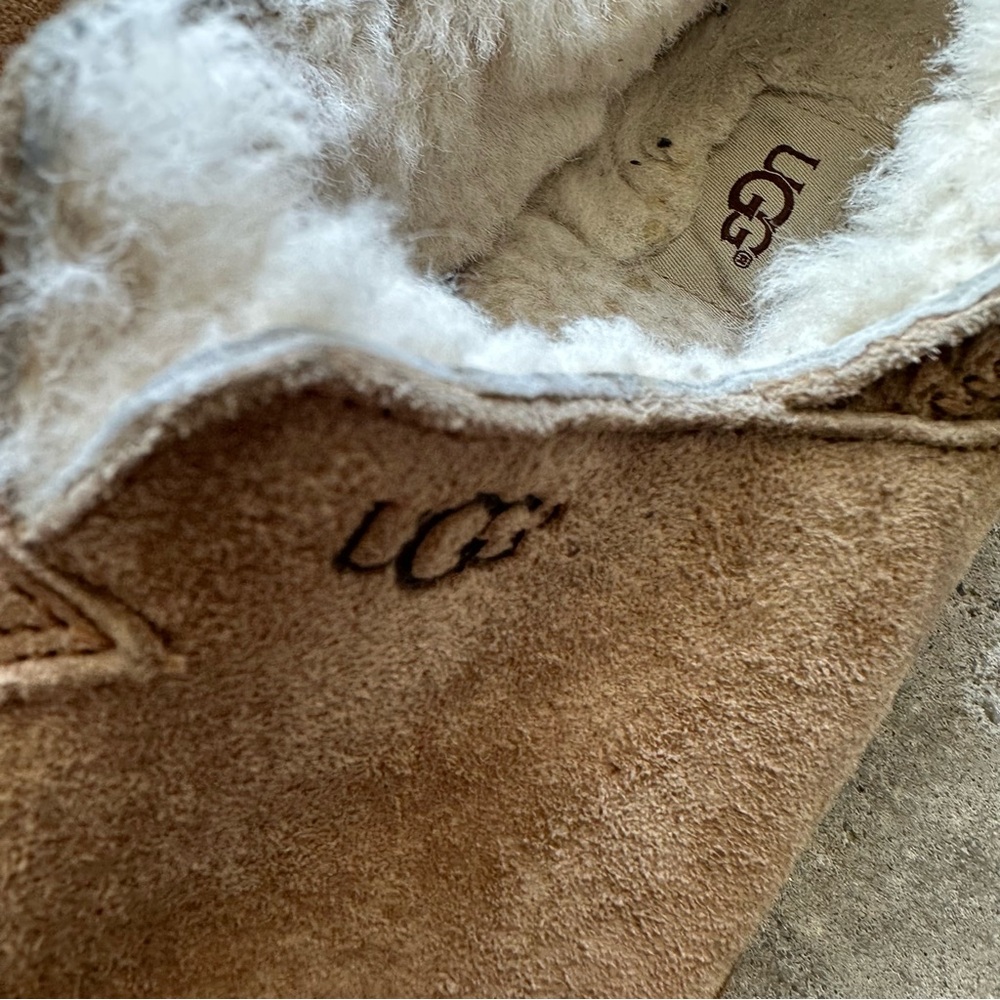 UGG Neuman slip on leather slippers chestnut men’s 11 - Picture 5 of 8